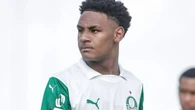 Conheça joia do Palmeiras que chama atenção da Europa aos 15 anos