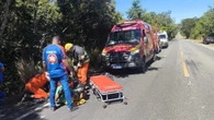 Motorista cai em ribanceira em GO e é resgatado três dias depois