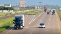 Caminhão autônomo percorre 1.930 km sem motorista nos EUA