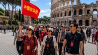 Governo chinês quer entender seus turistas mal-educados