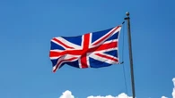 UK exige que filhos de brasileiros saiam do país sozinhos