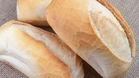 Pão murcho pode ficar crocante igual feito na hora com air fryer