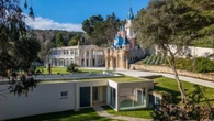 Mansão com castelo da Disney é posta à venda por mais de R$150mi