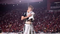 Por dívida na compra de meia, Corinthians sofre 4º transfer ban