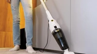 Aspirador vertical de R$ 109 viraliza e pode sumir do estoque