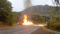 Caminhão explode e fecha BR-040; motorista morreu no local