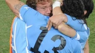 Lugano e Loco Abreu "alugam triplex" na mente argentina; entenda