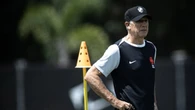 Em meio à Copa do Mundo, Vasco anuncia a saída de Renato Gaúcho