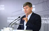 Герасимов: COVID-вакцину привезли для менш ніж 1% населення