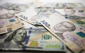 Курс долара впав нижче 27 гривень вперше з липня минулого року