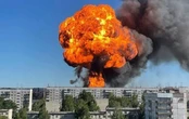 У Росії вибухнула АЗС. Постраждали 16 осіб, вогонь не можуть загасити