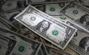Dólar cai a R$ 5,30 com mercado avaliando impactos de paralisação nos EUA
