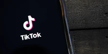 Il Kirghizistan ha bloccato TikTok nel paese, sostenendo che danneggi i bambini