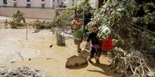 In Nepal almeno 200 persone sono morte per inondazioni e frane causate dalle piogge monsoniche