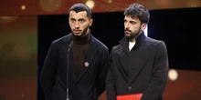 La polemica per i discorsi pro Palestina alla BerlinaleDiversi politici tedeschi si sono lamentati col festival del cinema di Berlino dopo che alcuni vincitori hanno condannato le violenze di Israele nella striscia di Gaza