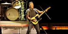 Bruce Springsteen ha annunciato le nuove date dei suoi concerti di Milano: suonerà a San Siro il 30 giugno e il 3 luglio del 2025