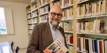 A Modena il centrosinistra ce l’ha fatta di nuovoHa vinto le elezioni amministrative, confermando una storia di governo lunga 79 anni: il nuovo sindaco sarà Massimo Mezzetti