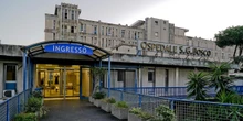 A Napoli sono state arrestate 11 persone legate alla camorra per attività illecite dentro l’ospedale San Giovanni Bosco