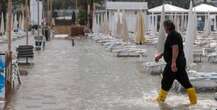 Le alluvioni in Emilia-Romagna, in foto e videoLe città più colpite sono Faenza e Castel Bolognese, ma per ora non ci sono feriti o dispersi