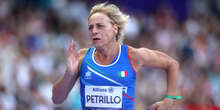 La prima atleta trans nella storia delle ParalimpiadiA 50 anni Valentina Petrillo ha corso le batterie dei 400 metri nella categoria T12, qualificandosi per le semifinali