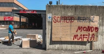 È finito lo sciopero dei lavoratori che consegnano i mobili di Mondo Convenienza