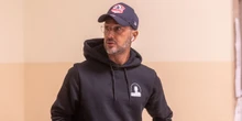 Fabrizio Corona è stato condannato in primo grado a sette mesi di carcere per danneggiamento e resistenza a pubblico ufficiale