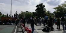 Ratusan Warga Madura Demo Tuntut Peniadaan Penyekatan Jembatan Suramadu