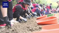 福岡 福津 大雨被害の農家を中高生が復旧支援