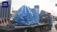 埼玉 八潮 道路陥没 トラックの運転席部分 引き上げられる