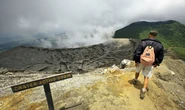 Costa rica volcano eruption: Outburst could be ‘the largest since the 1990s’