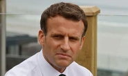 Macron savaged for ‘posturing’ in Brexit row as French president wields veto