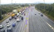 M6 traffic latest: M6 CLOSED in both directions after horror smash –air ambulance on scene
