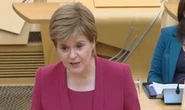 'This is crippling business' Ross blasts Nicola Sturgeon over 'hurtful' Covid restrictions
