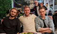 Ouch! Corbyn and his sons brutally mock Labour's Rayner with hilarious photobomb tweet