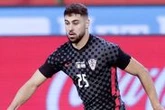 Bundesliga centre-back sensation 'definitely' wants Liverpool transfer
