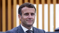 "110.000 offres d'emploi" dans la restauration : l'appel de Macron aux jeunes