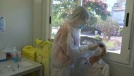 Covid-19 : pass sanitaire et flambée des cas provoquent la ruée dans les centres de dépistage
