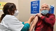 81% des résidents d'Ehpad vaccinés, mais seulement 41,9% des professionnels du secteur