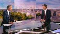 Vaccination, vacances, panne des services d'urgence... que retenir de l'interview d'Olivier Véran sur TF1 ?