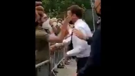 Emmanuel Macron giflé : "Il faut qu’il perde cette manie d’être physiquement au contact des gens"
