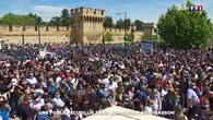 Une foule recueillie rend hommage à Éric Masson