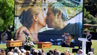 "Ben, ton départ est art" : à Nice plus d'un millier de personnes rendent hommage à l'artiste et à son épouse Annie