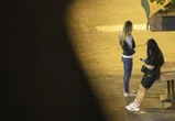 "Je vois la lumière" : comment les personnes prostituées sont accompagnées par des associations pour s'extirper des réseaux