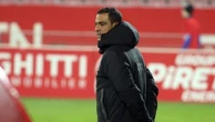 Football féminin : l'entraineur du PSG Fabrice Abriel mis à pied après une saison marquée par des tensions et de mauvais résultats