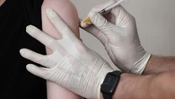 Vaccination contre le Covid-19 : quatre choses à savoir sur la procédure pour les 12-17 ans, qui démarre mardi