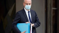 La vaccination des moins de 12 ans n'est "pas d'actualité" selon Jean-Michel Blanquer