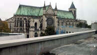 Basilique de Saint-Denis : pose de la première pierre de la nouvelle flèche