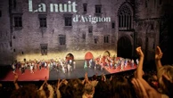Le Festival d'Avignon n'a pas dormi de la nuit : JoeyStarr, Andréa Bescond ou la Comédie-Française ont investi le Palais des papes pour lutter contre l'extrême droite