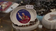 Pape Léon XIV : son effigie déjà commercialisée dans les boutiques de souvenirs de Rome
