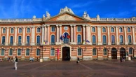 La face cachée du Capitole à Toulouse : dans les recoins cachés de la mairie